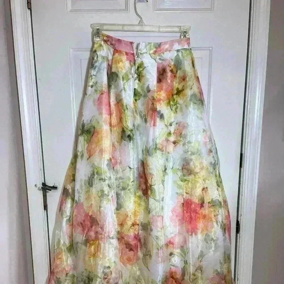 City Studio Juniors/Women's A-Line Skirt 7 White Pink Yellow Floral Hi Low‎ Boho - Picture 9 of 9